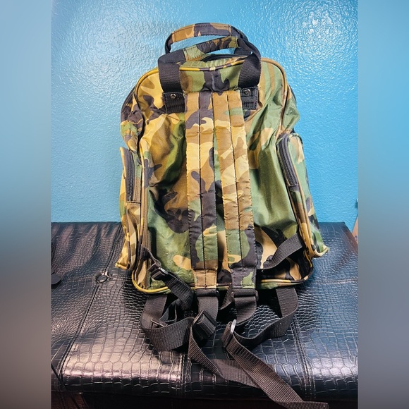 Vintage LaKorus Hunting Water Proof Backpack Green military multiple packets - Picture 2 of 13